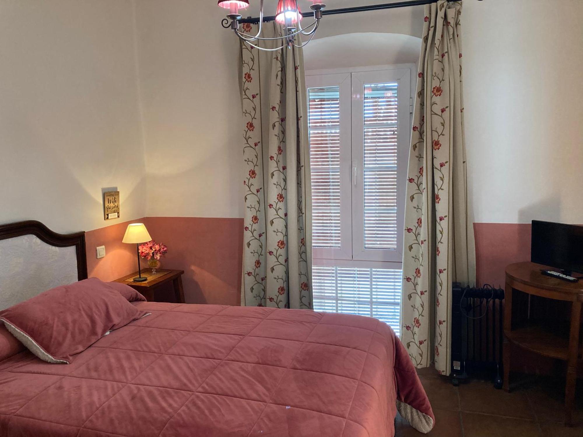 Casa Rural Valdevilano Ла-Рока-де-ла-Сьерра Экстерьер фото
